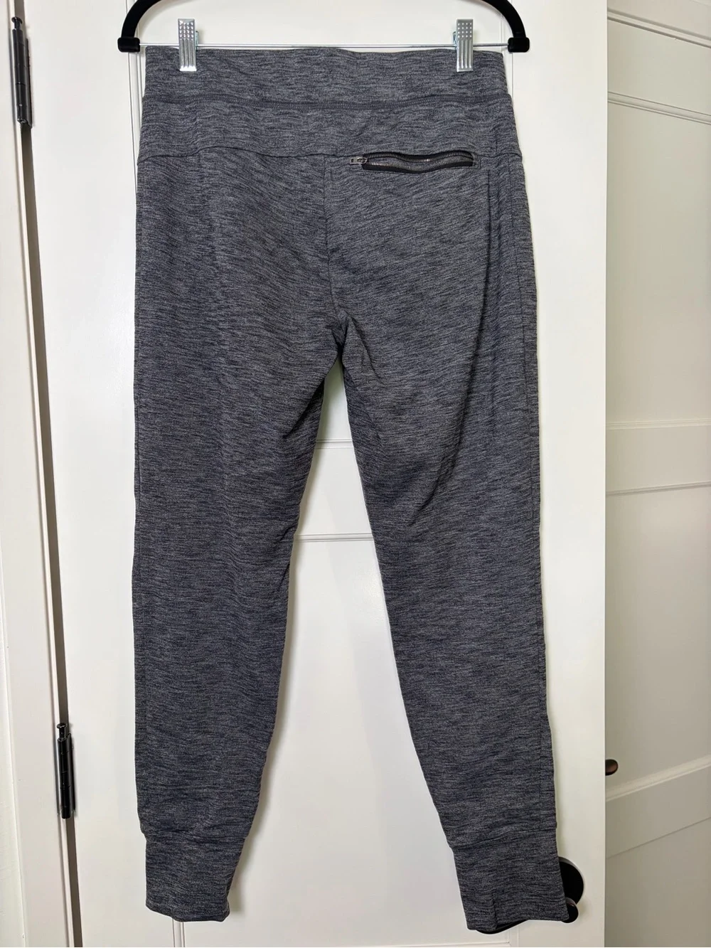 Athleta Gray Metro Street Jogger (Small)